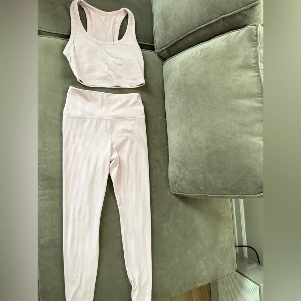 All in Motion Light Pink Ribbed Set - Picture 6 of 13